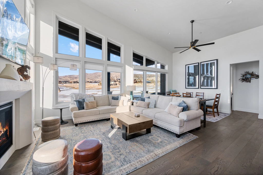 Red Ledges Abajo Peak Escape