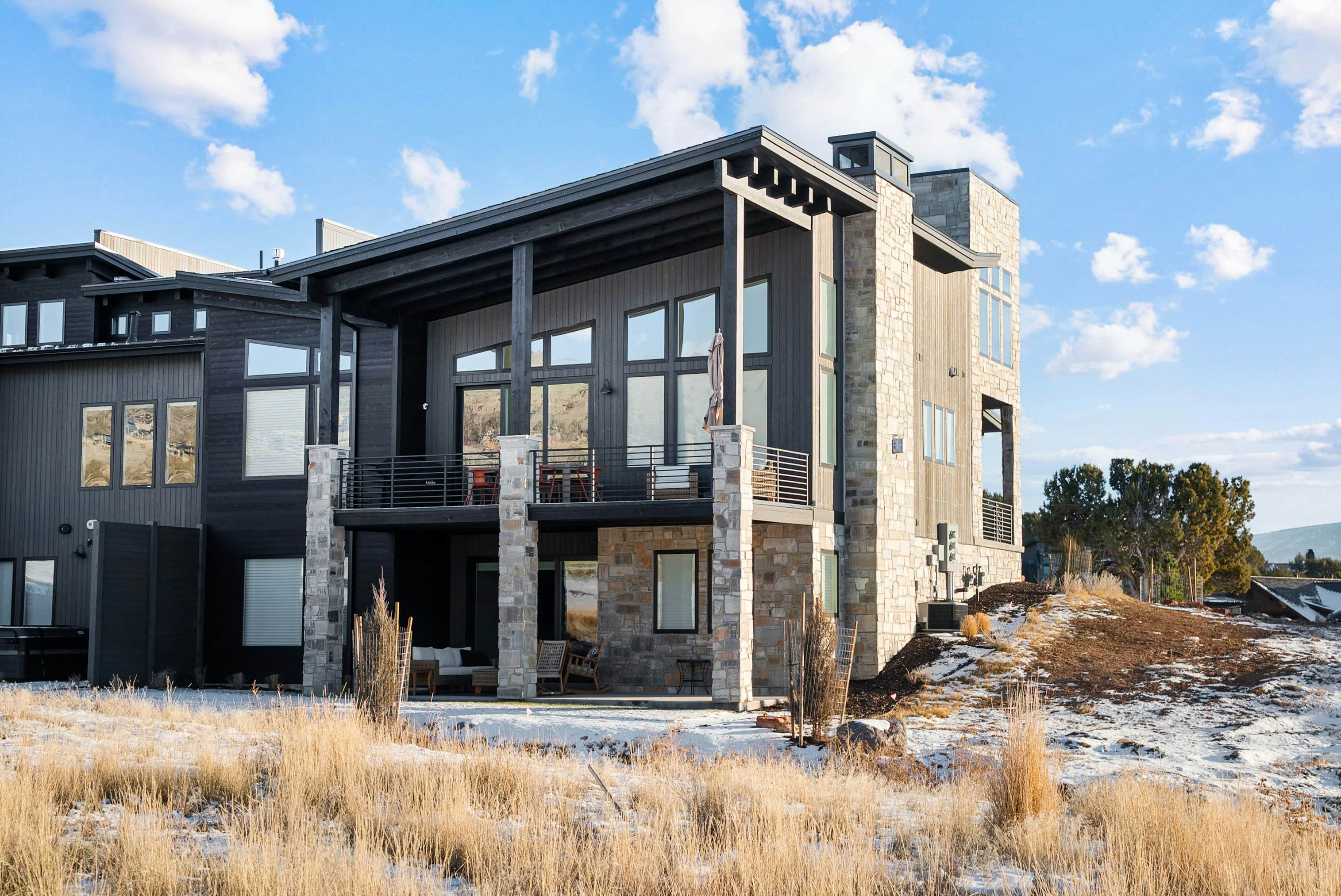Red Ledges Abajo Peak Escape