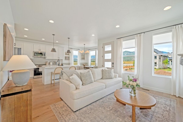 Group Friendly, Deer Valley Close, Sleeps 16