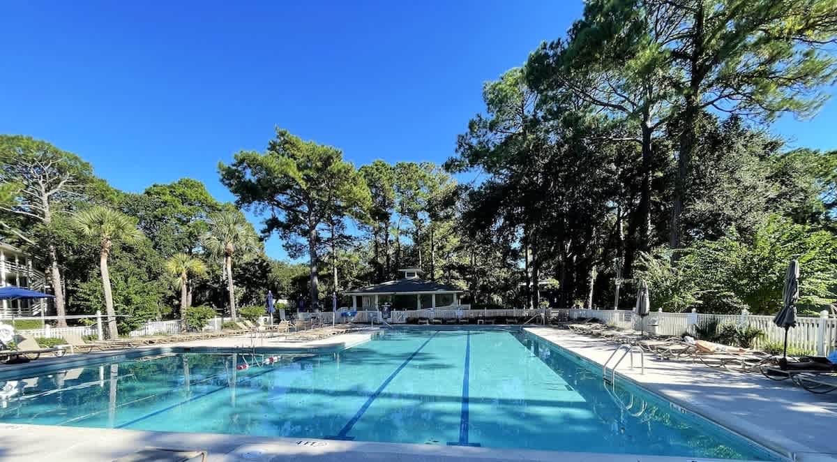 Fiddler's Cove 25F - Top Floor Corner Villa