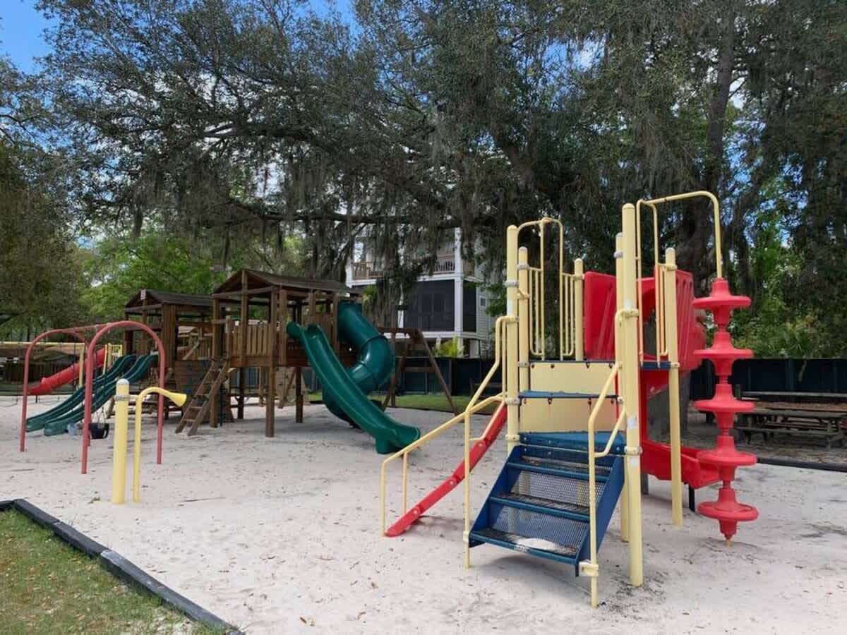 Modern Beachfront Bliss: 2BR/2BA Luxury Villa