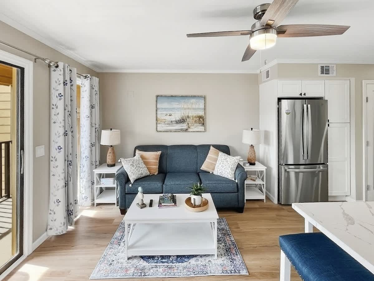 Ocean Villa A204 - Newly Updated with Ocean Views