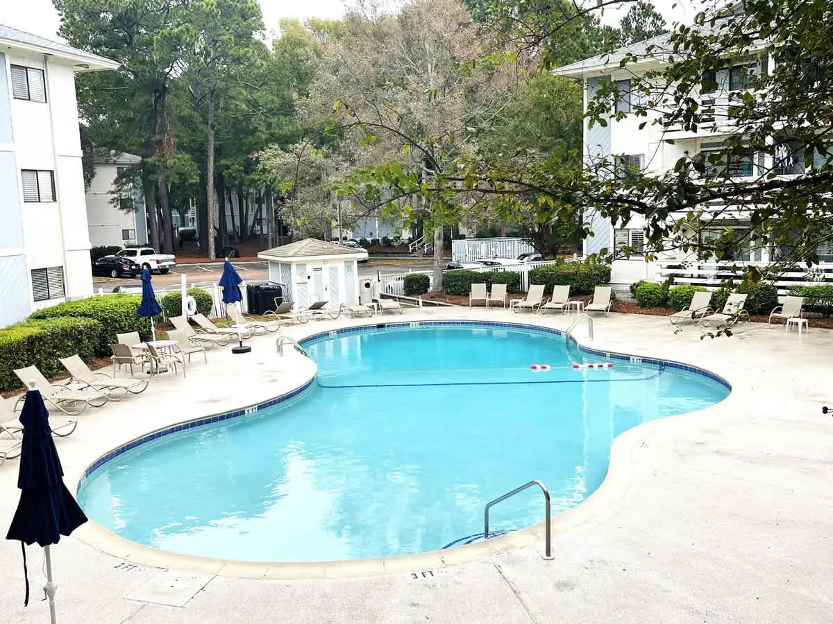 Stylish Hilton Head Villa w/ Pools & Hot Tub