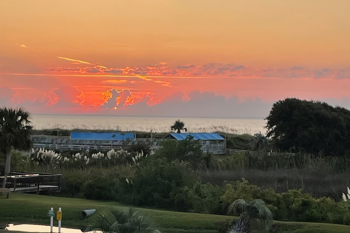 Ocean Villa A215 - Enchanting Beachfront Retreat