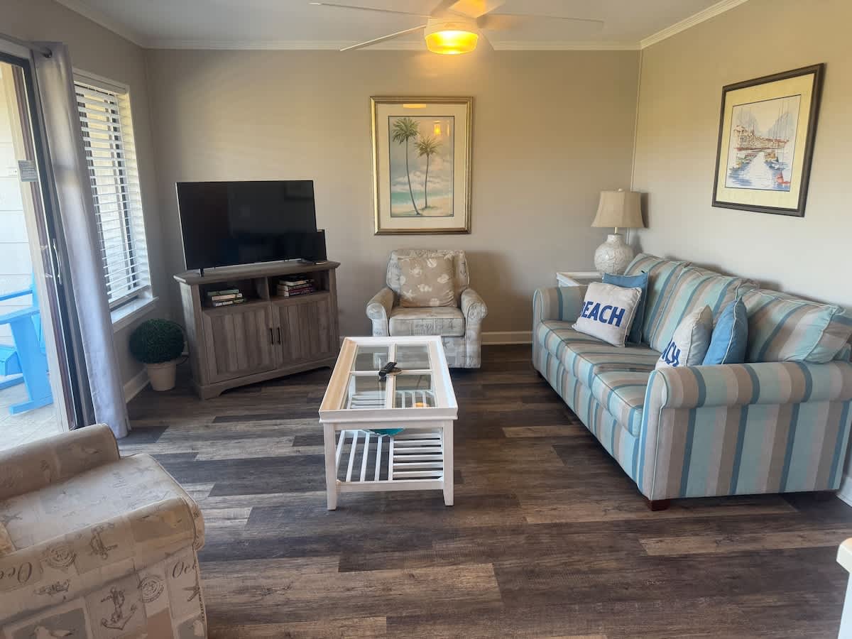 Admiral's Row 234 - Coastal Retreat Villa