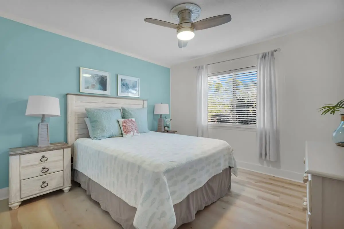 Tennis Villa C14 - Easy Walk to the Beach!