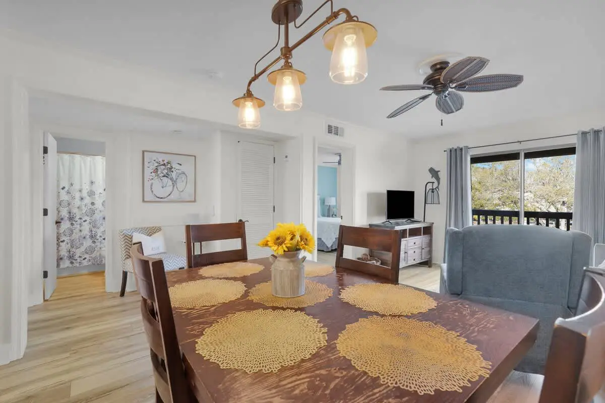 Tennis Villa C14 - Easy Walk to the Beach!