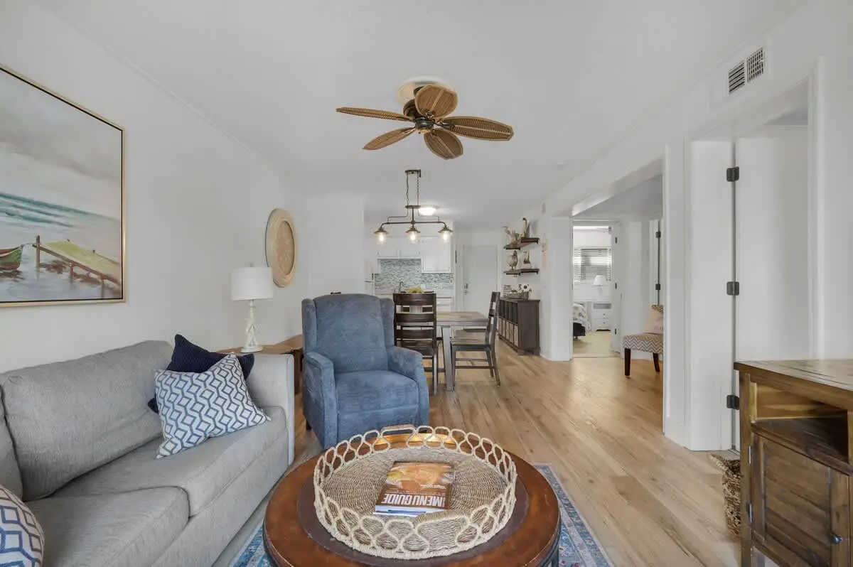 Tennis Villa C14 - Easy Walk to the Beach!