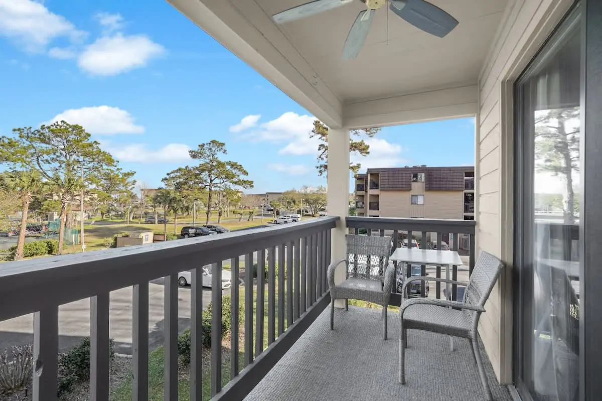 Tennis Villa C14 - Easy Walk to the Beach!