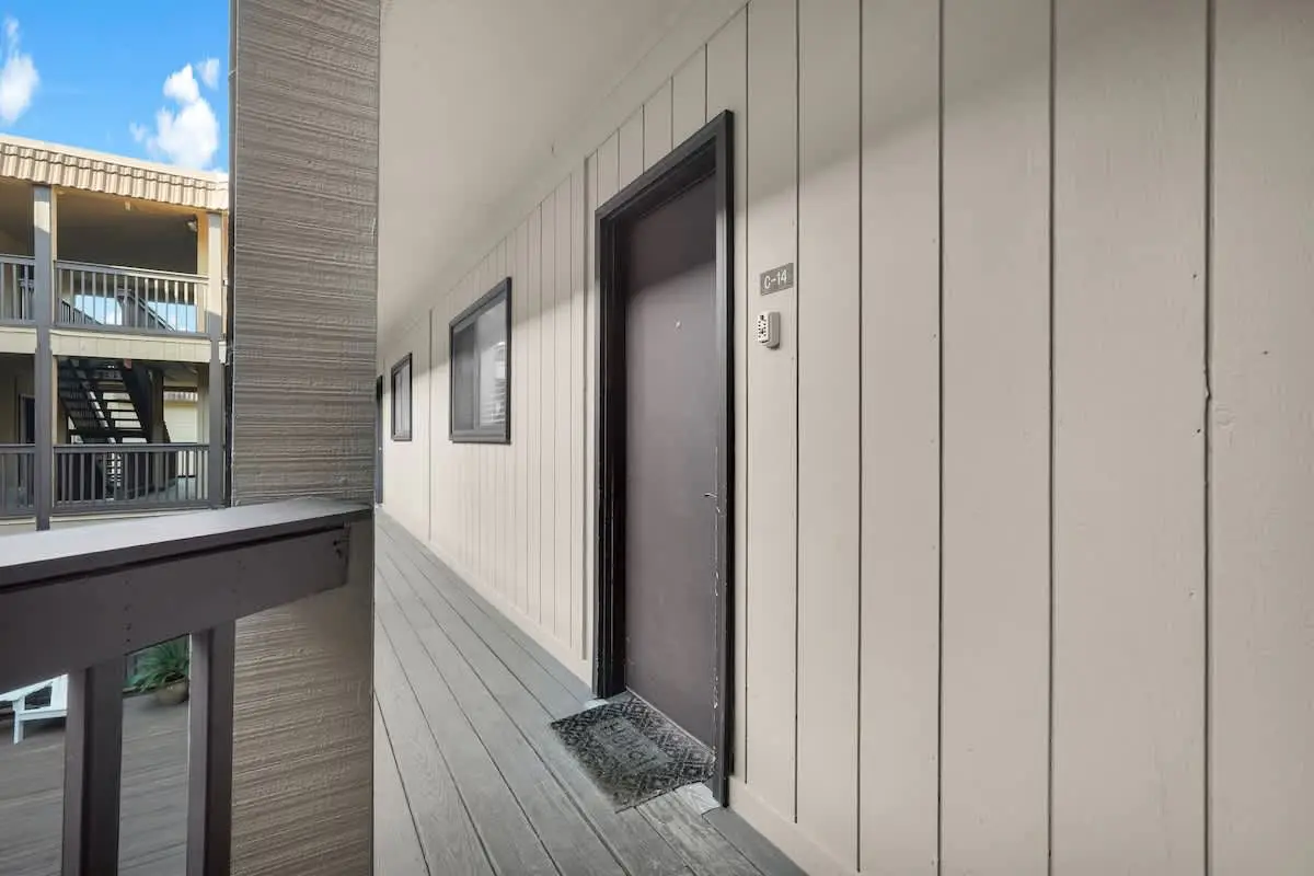 Tennis Villa C14 - Easy Walk to the Beach!