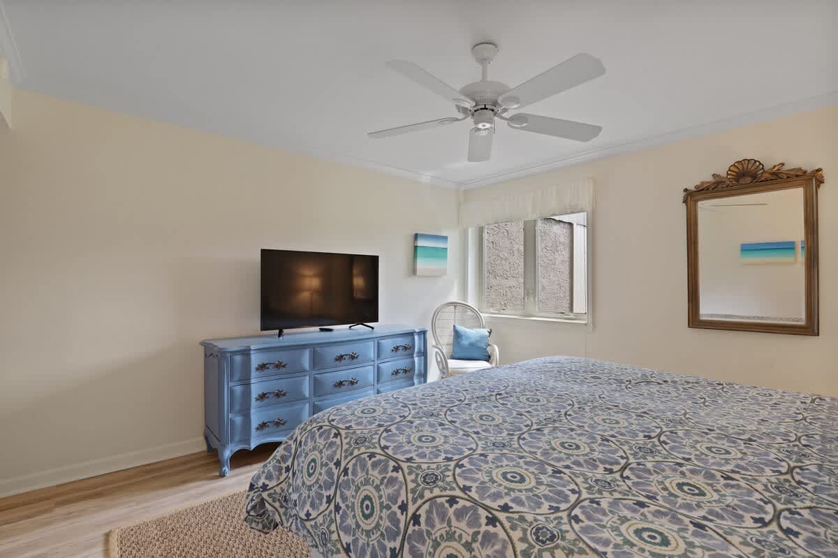 Plantation Club Gem | 10 Min Walk to Beach Club