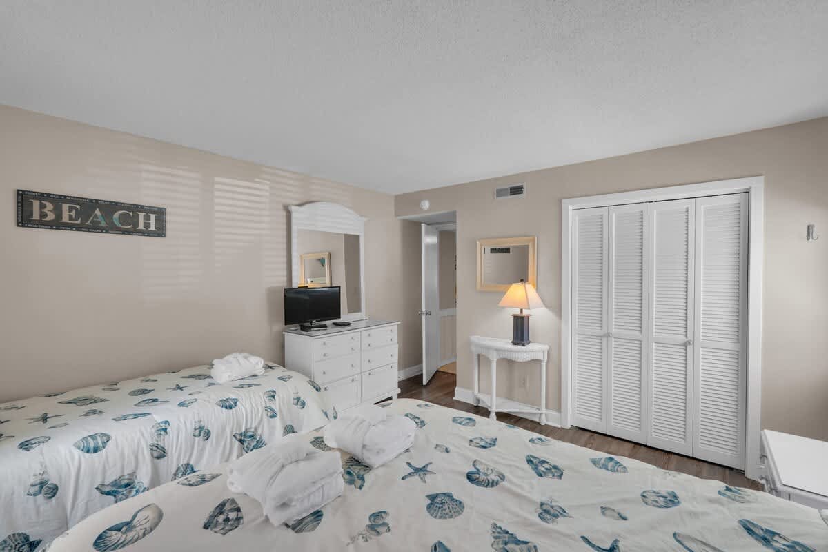 Ground Floor Gem | Walk to Sea Pines Beach Club