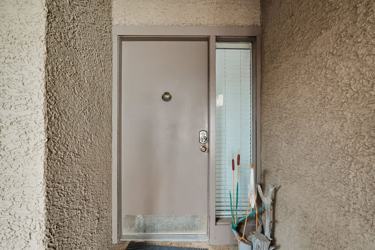 Ground Floor Gem | Walk to Sea Pines Beach Club