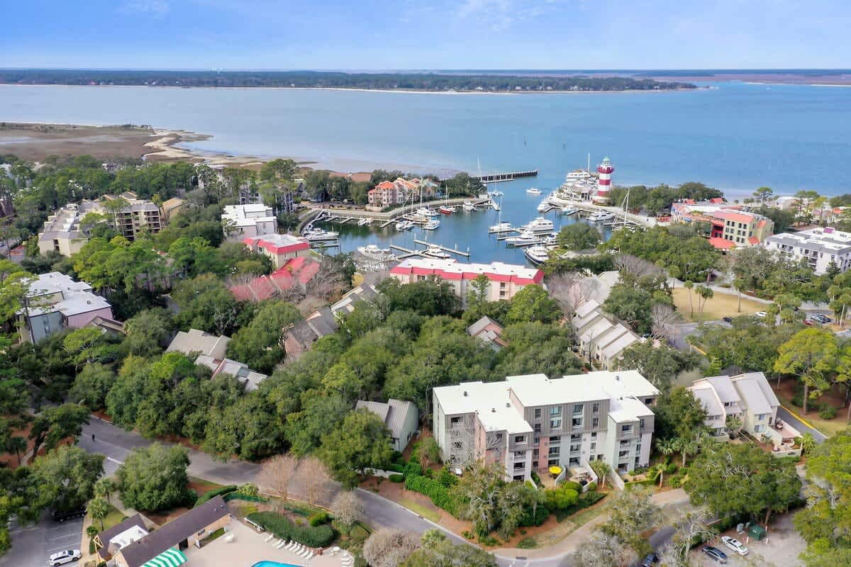 Ground Floor Gem | Walk to Sea Pines Beach Club