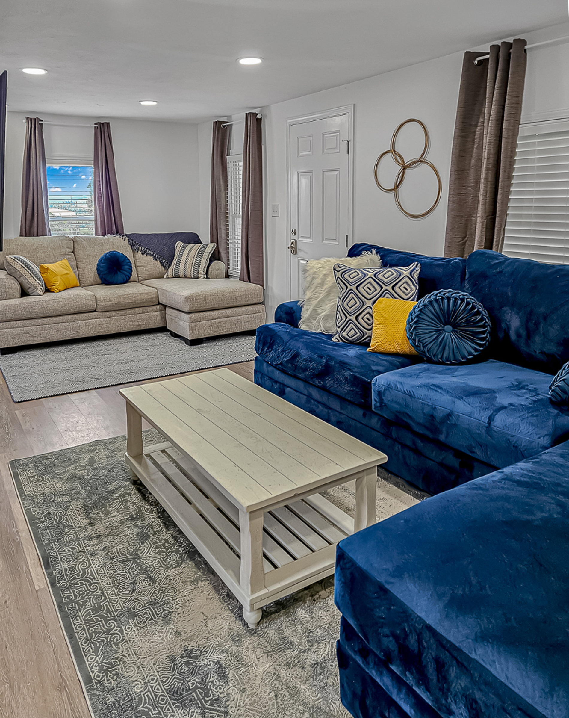 218 Mockingbird Lane