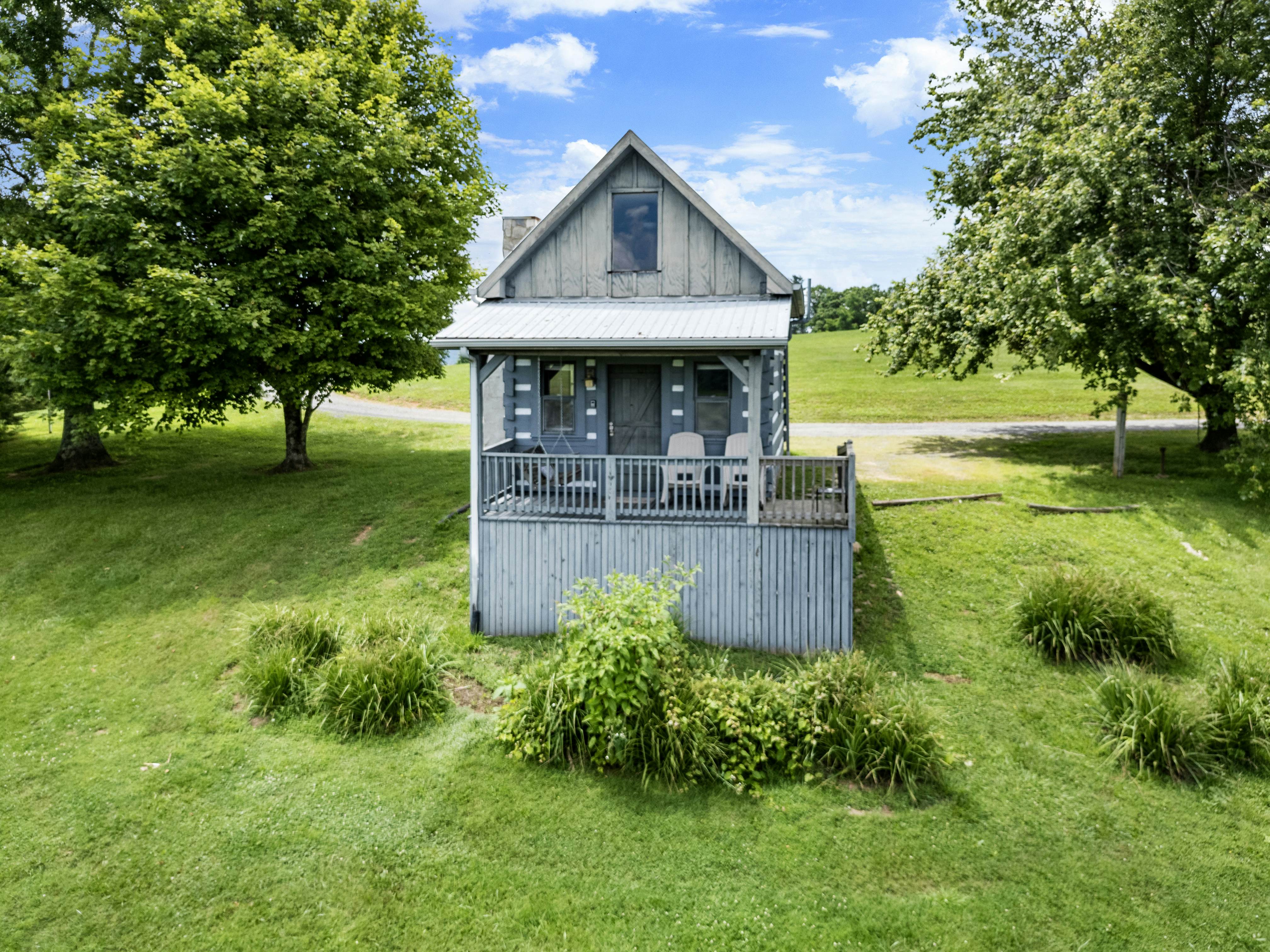 Cabin 1 - Pilot Mountain Cabin