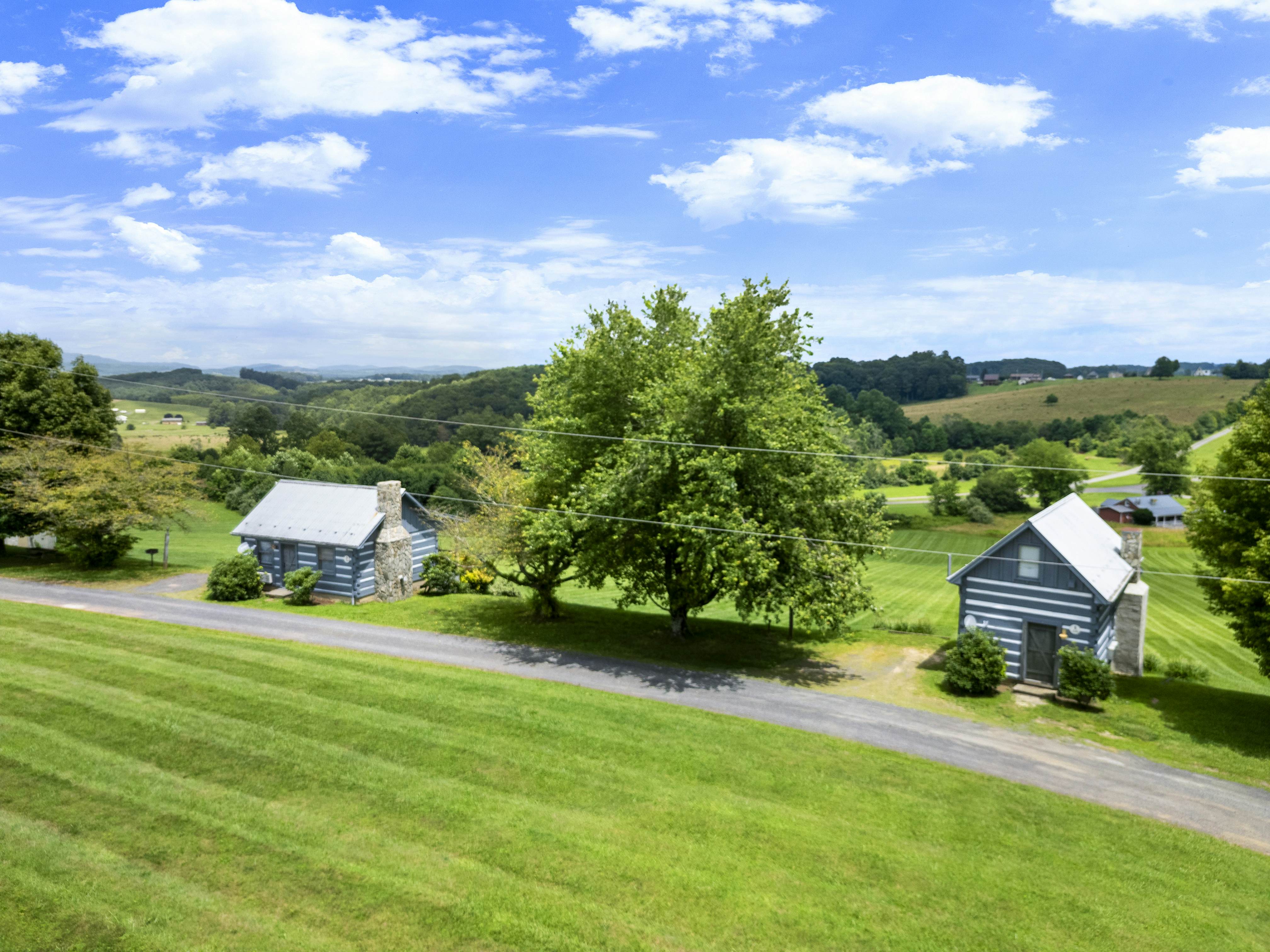 Cabin 1 - Pilot Mountain Cabin