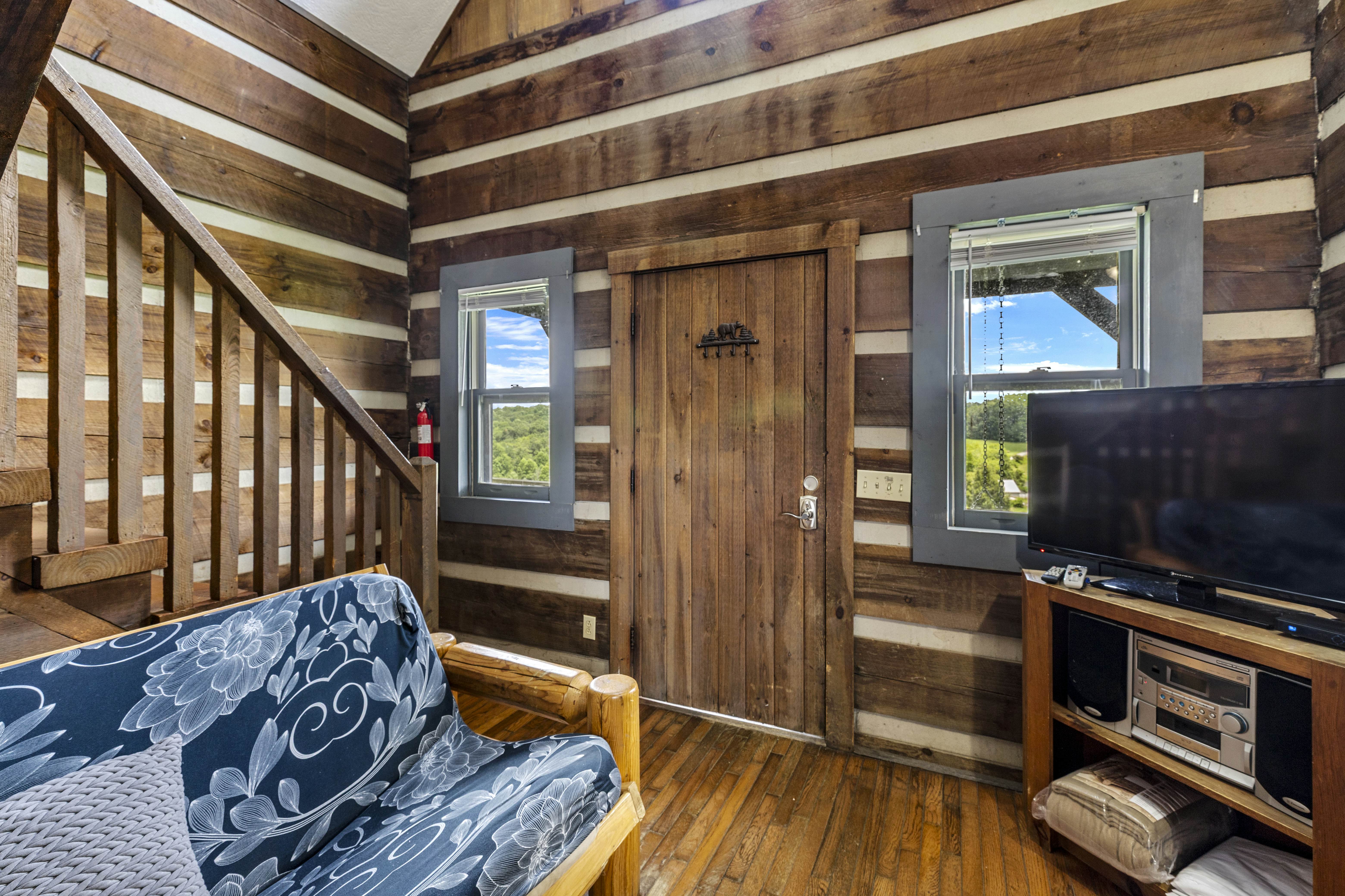 Cabin 1 - Pilot Mountain Cabin