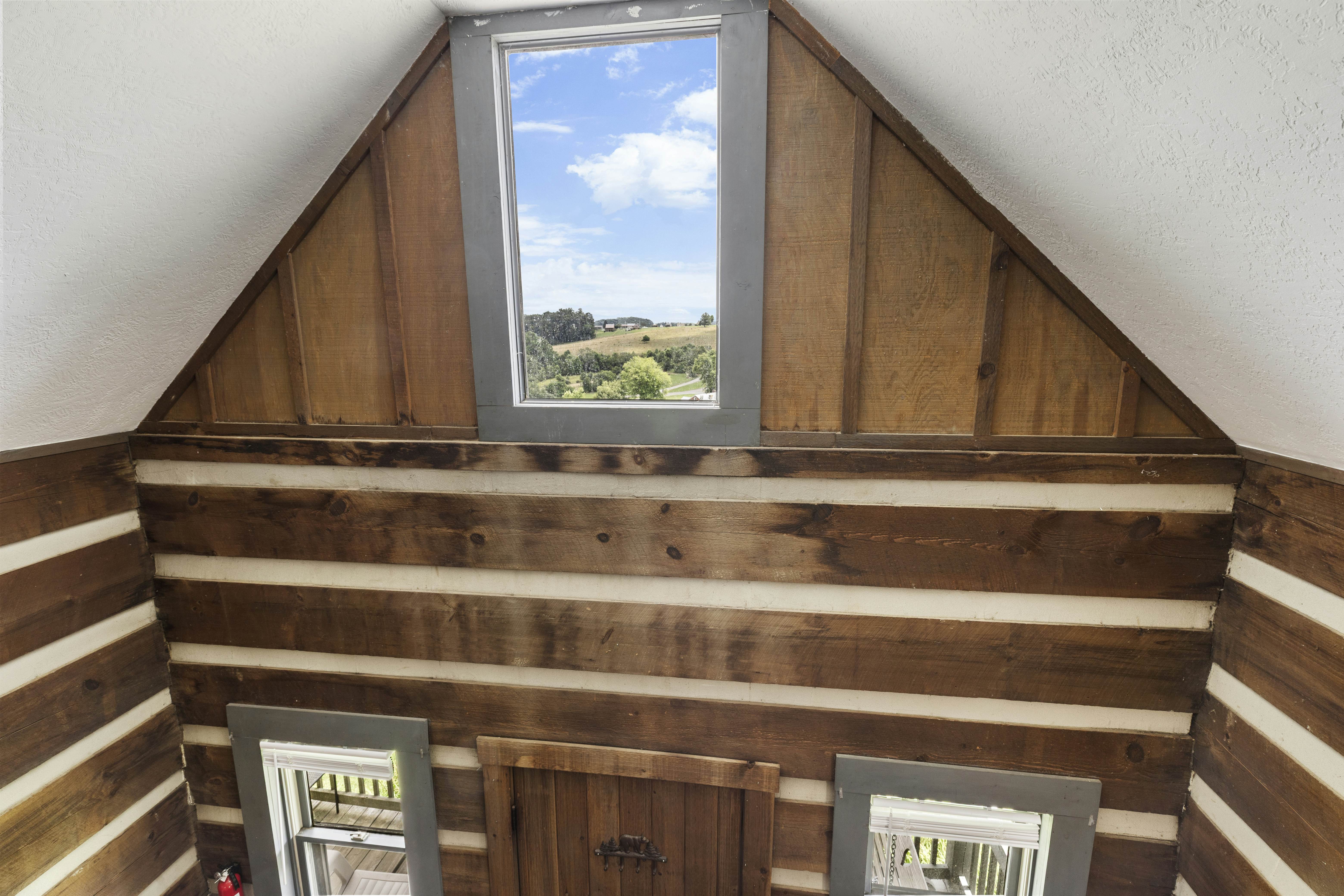 Cabin 1 - Pilot Mountain Cabin