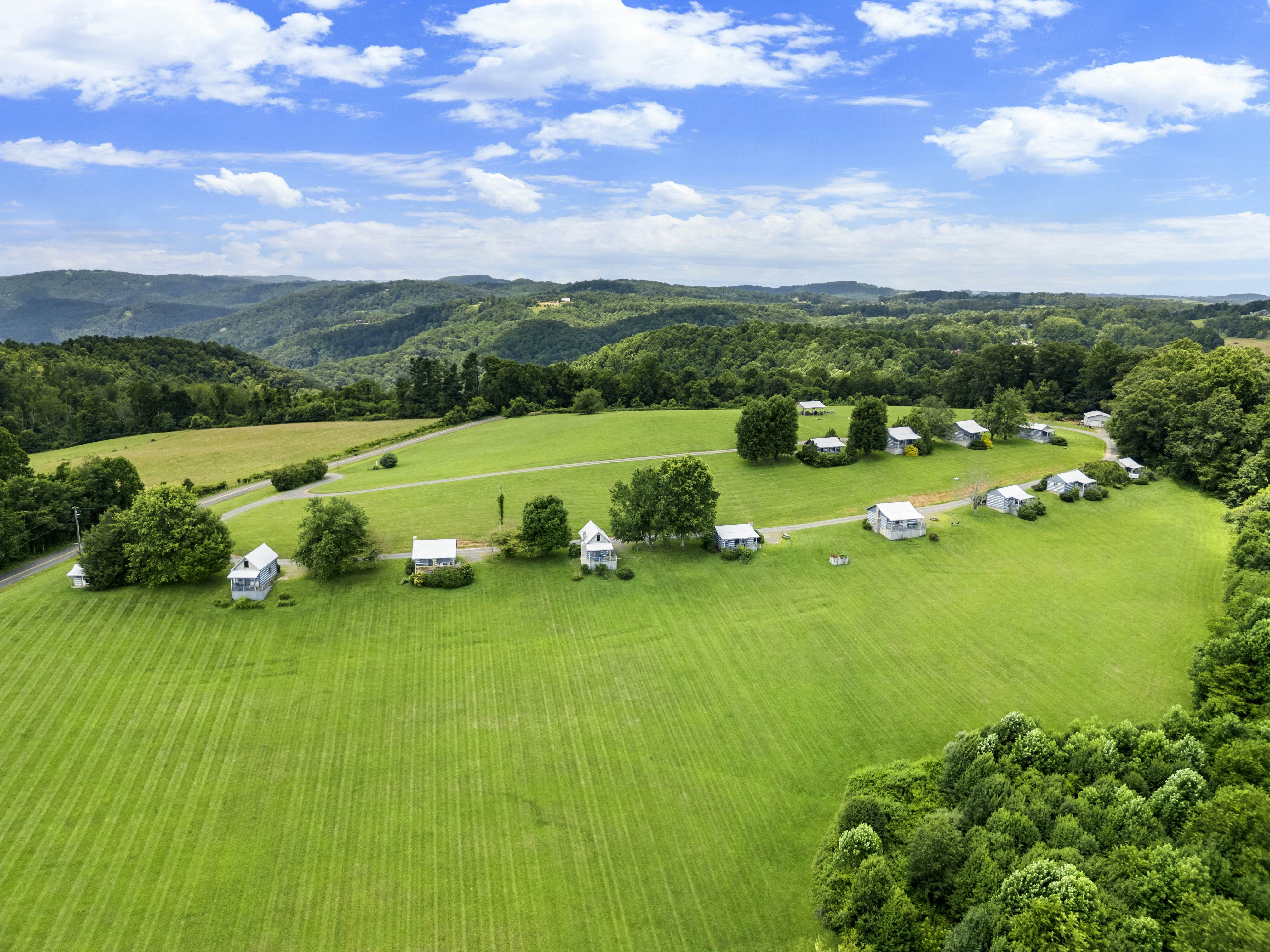 Cabin 3 - Buffalo Mountain Cabin