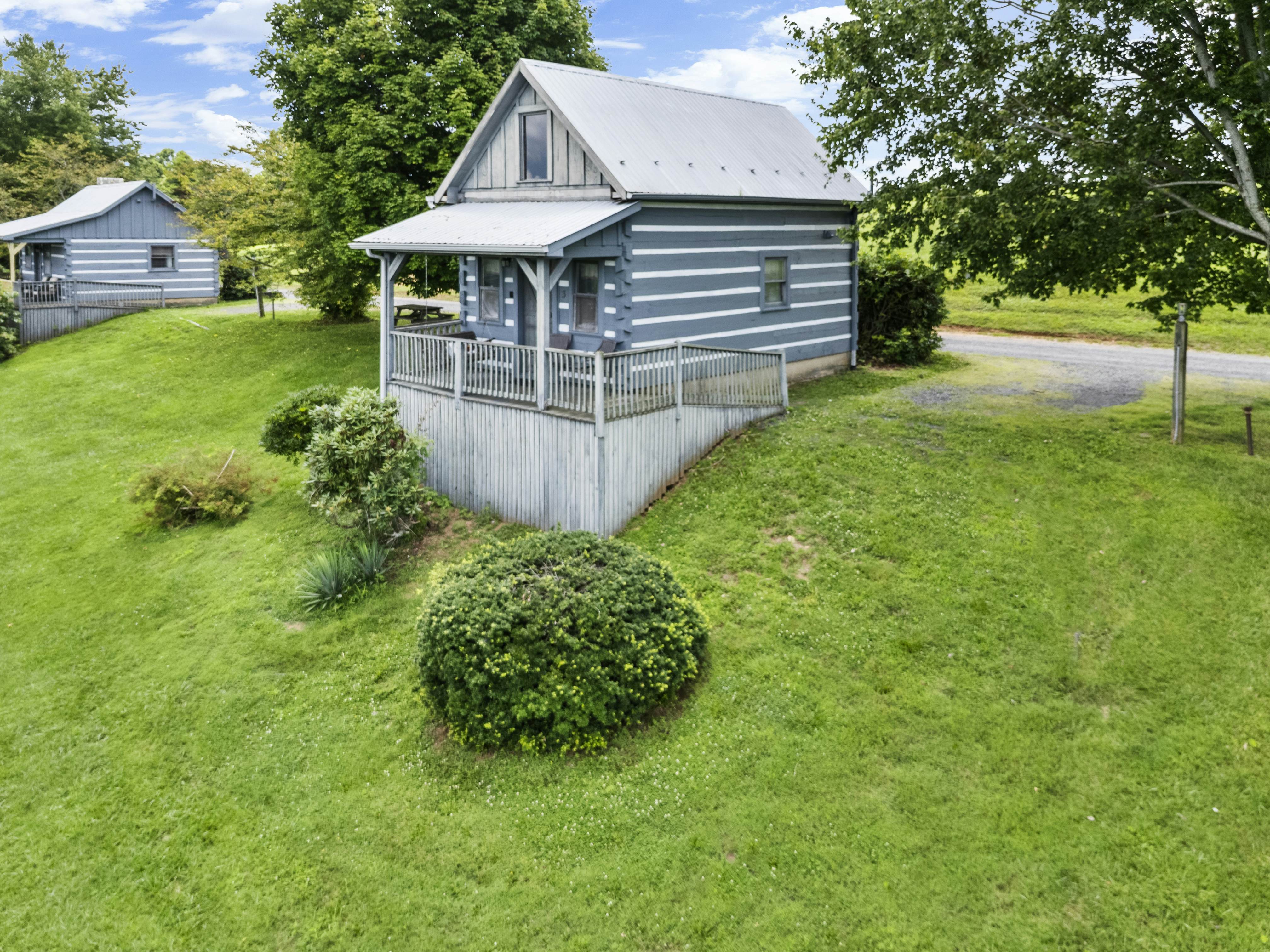 Cabin 3 - Buffalo Mountain Cabin