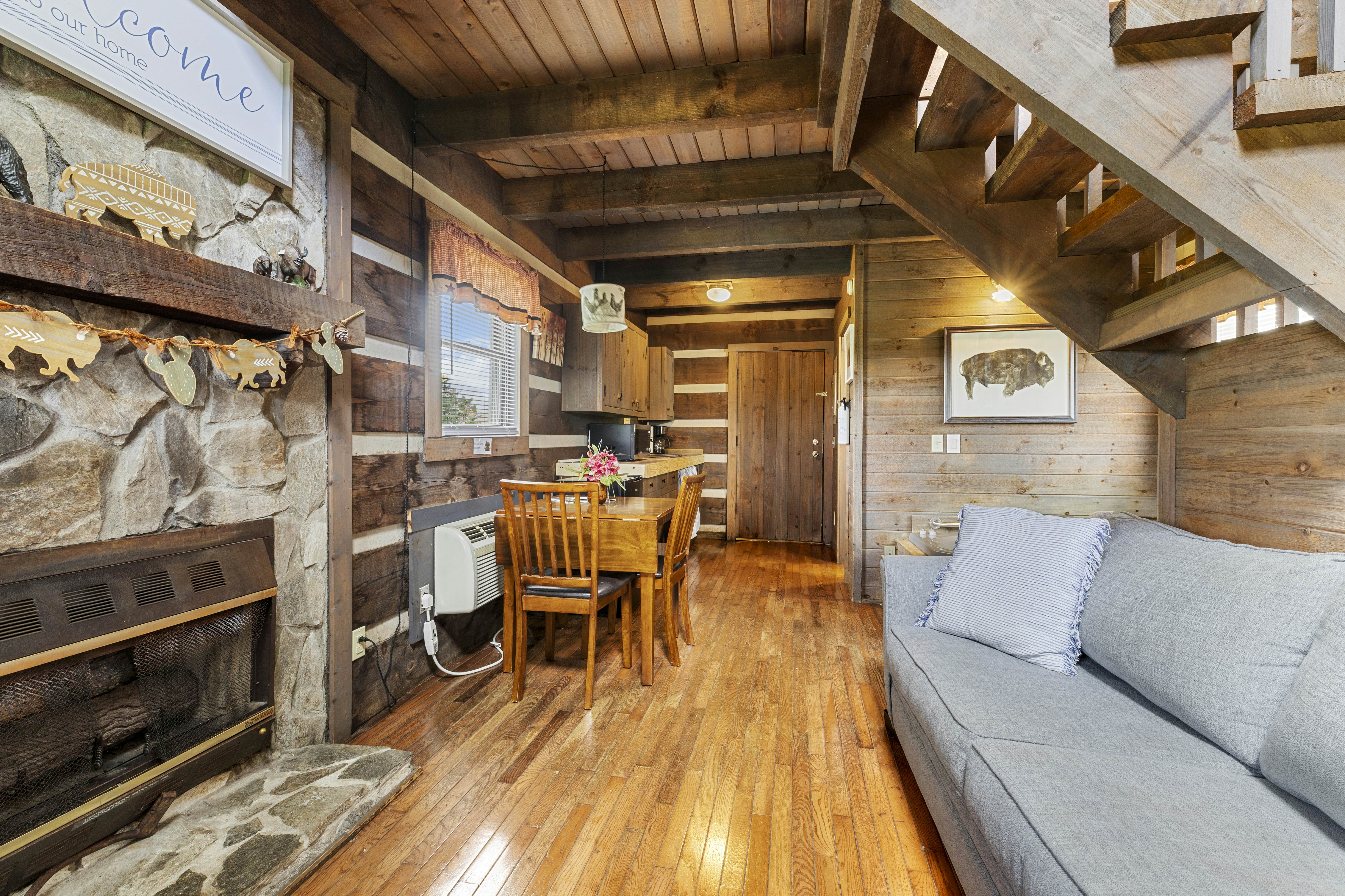 Cabin 3 - Buffalo Mountain Cabin