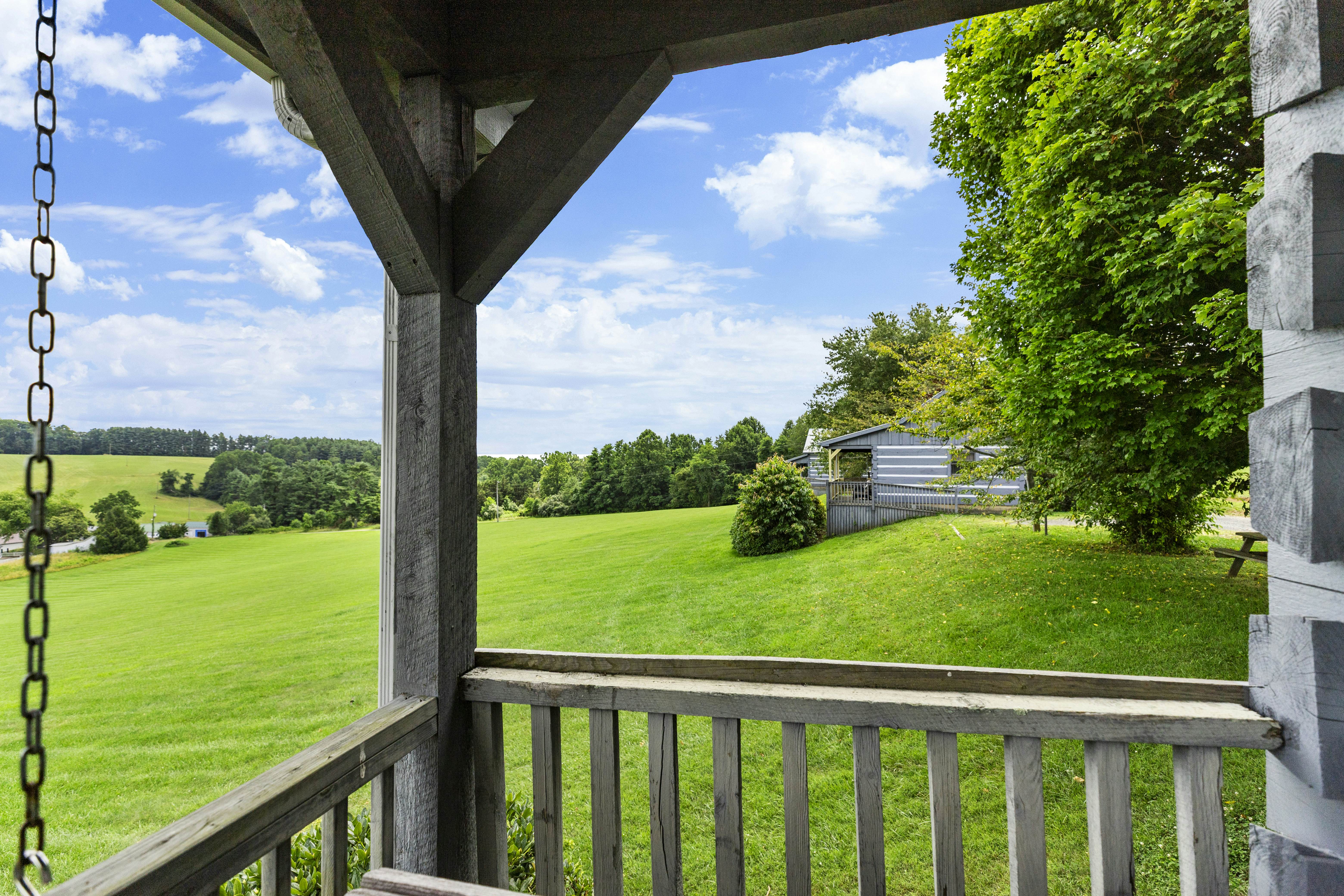 Cabin 3 - Buffalo Mountain Cabin