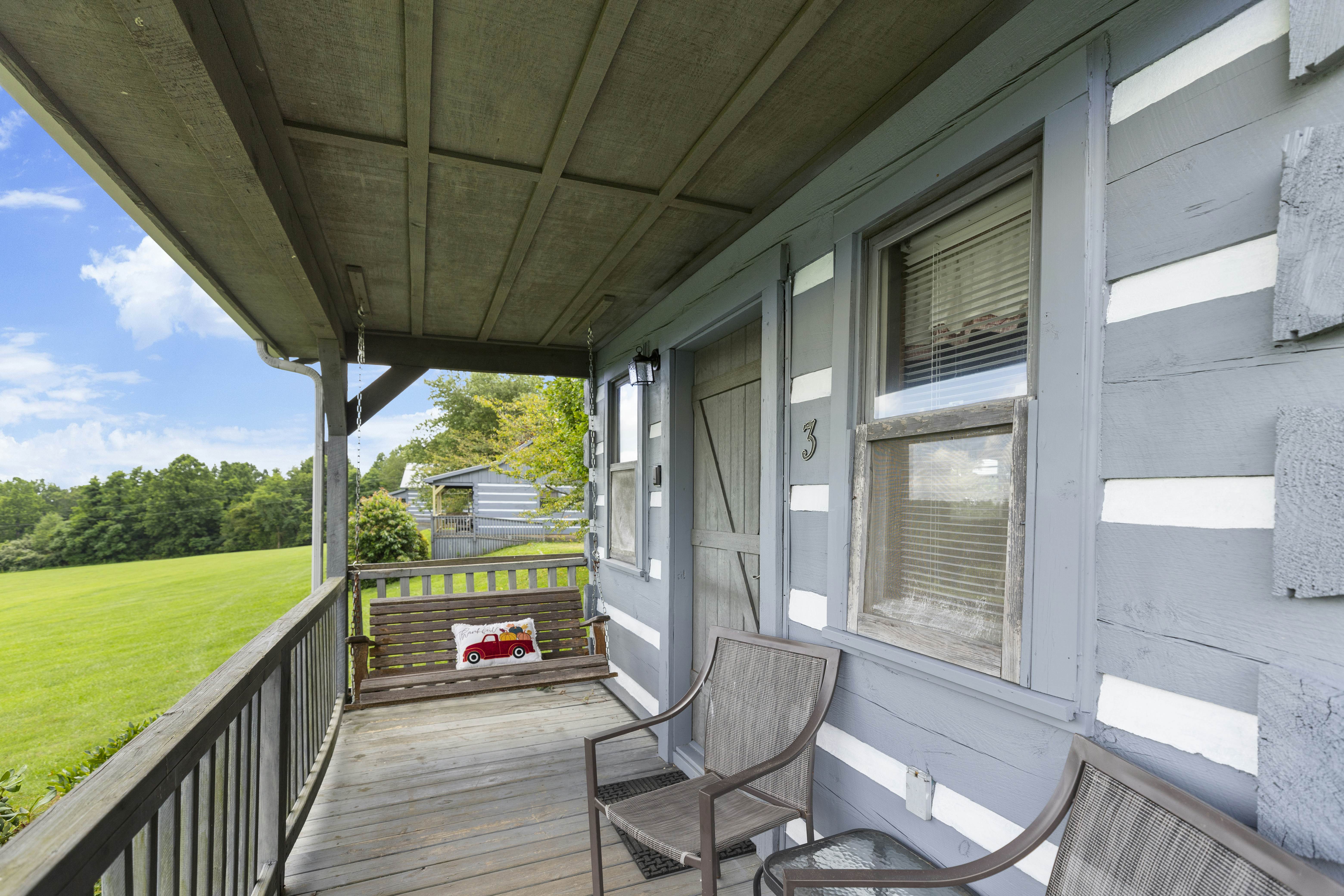 Cabin 3 - Buffalo Mountain Cabin