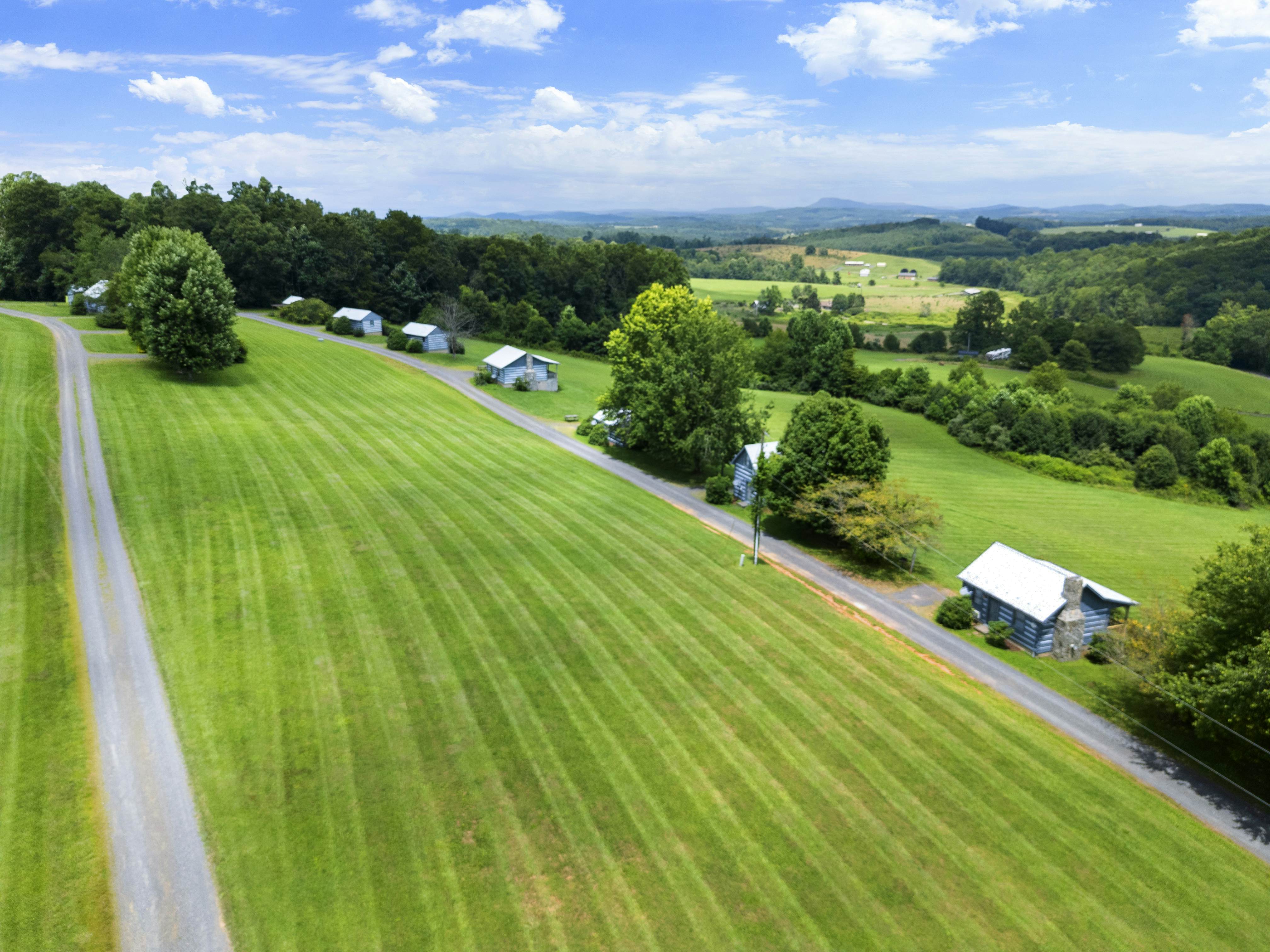 Cabin 2 - Groundhog Mountain Cabin
