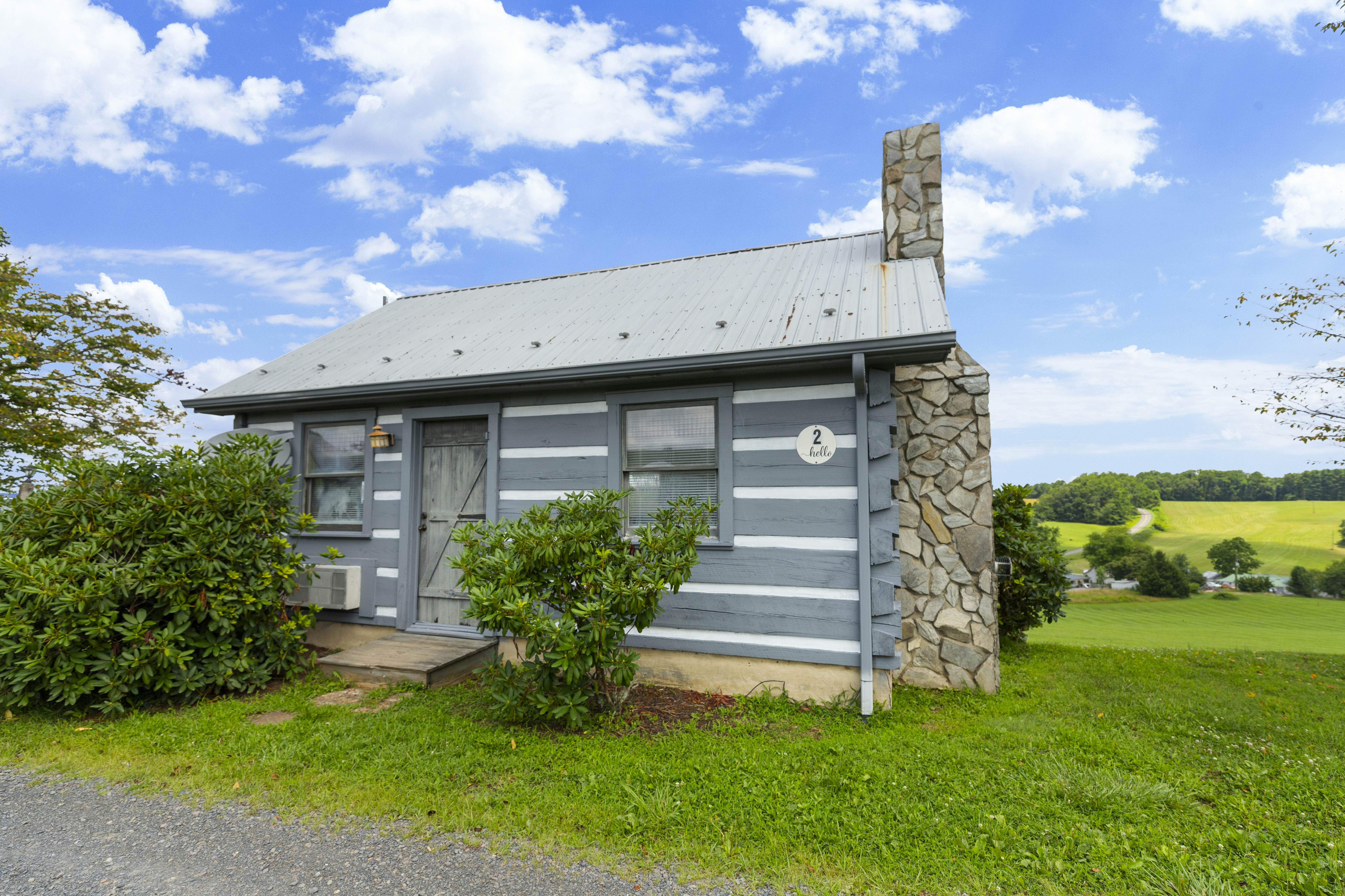 Cabin 2 - Groundhog Mountain Cabin