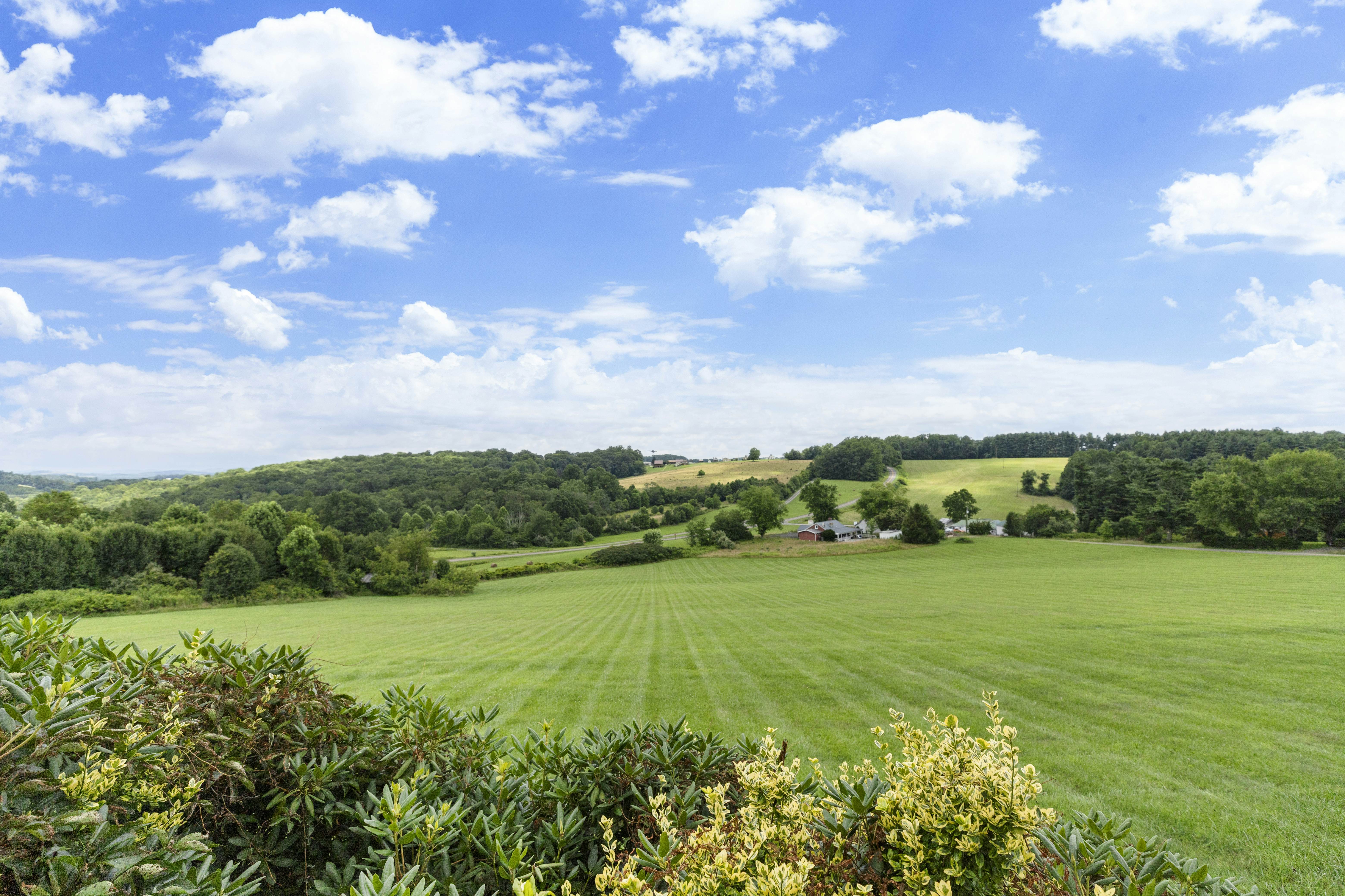 Cabin 2 - Groundhog Mountain Cabin