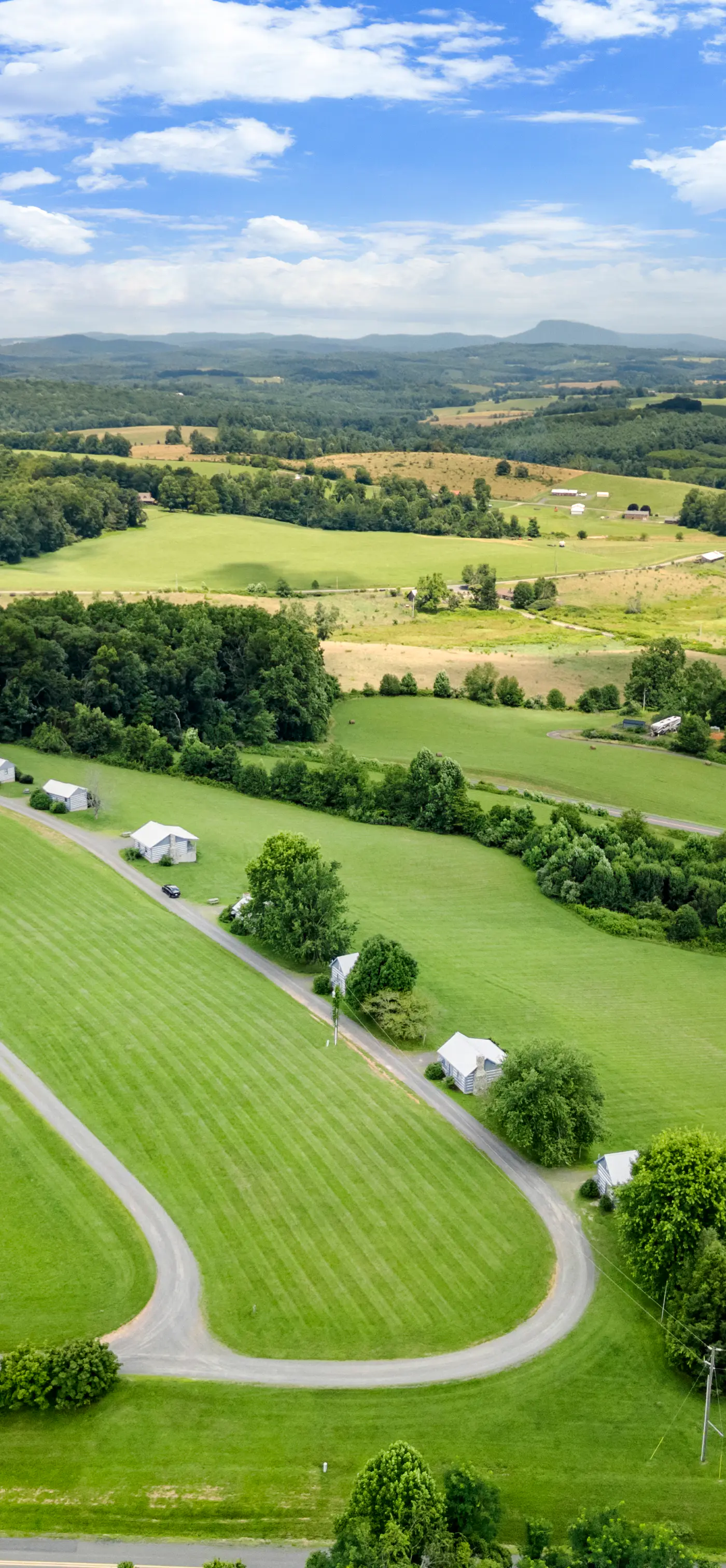 Cabin 4 - Chicken House Cabin