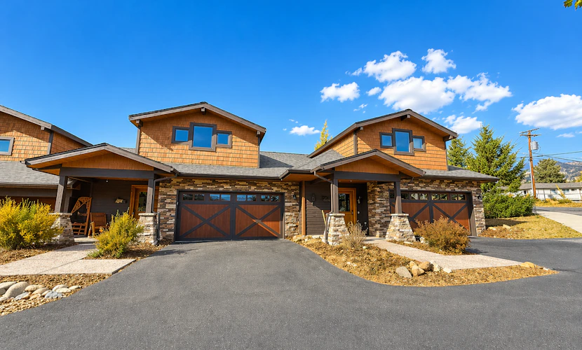 Modern townhomes with TV's, patio, & W/D - near Lake Estes