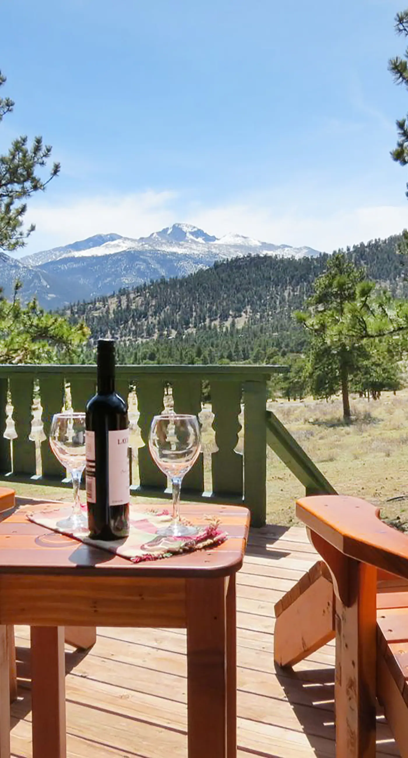 Longs Peak Lookout Cabin