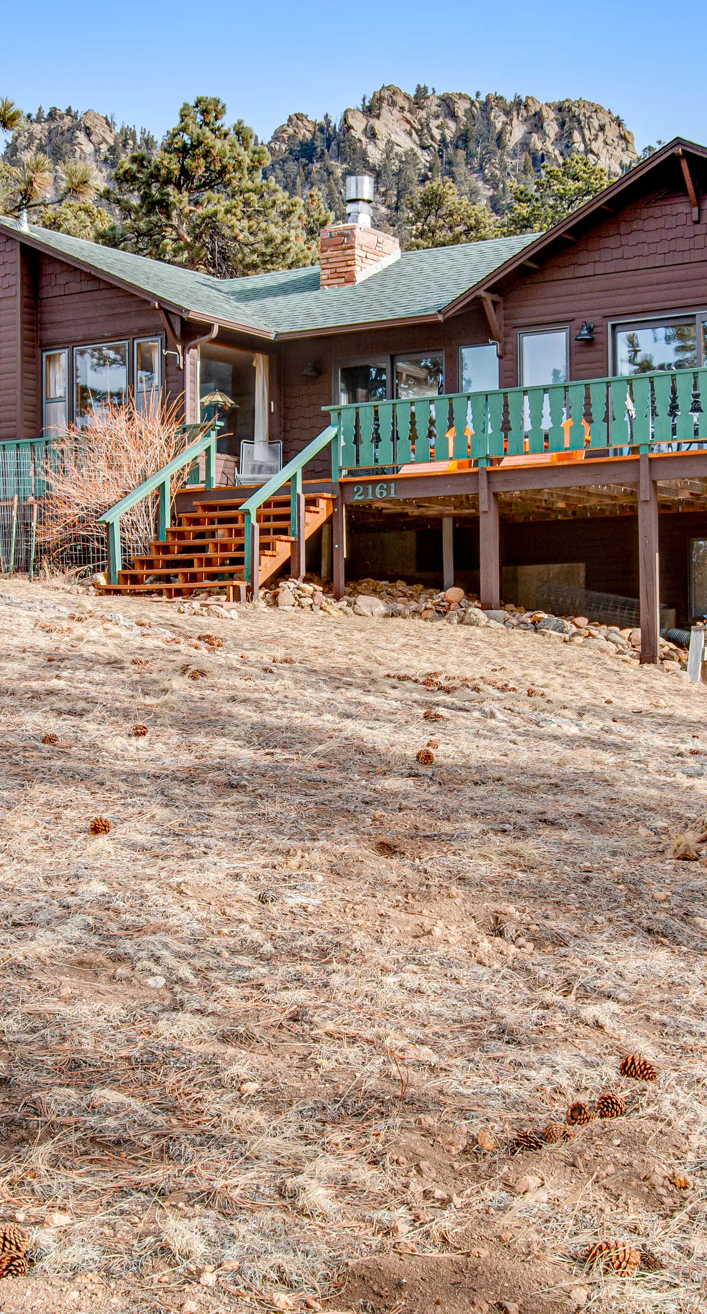 Longs Peak Lookout Cabin