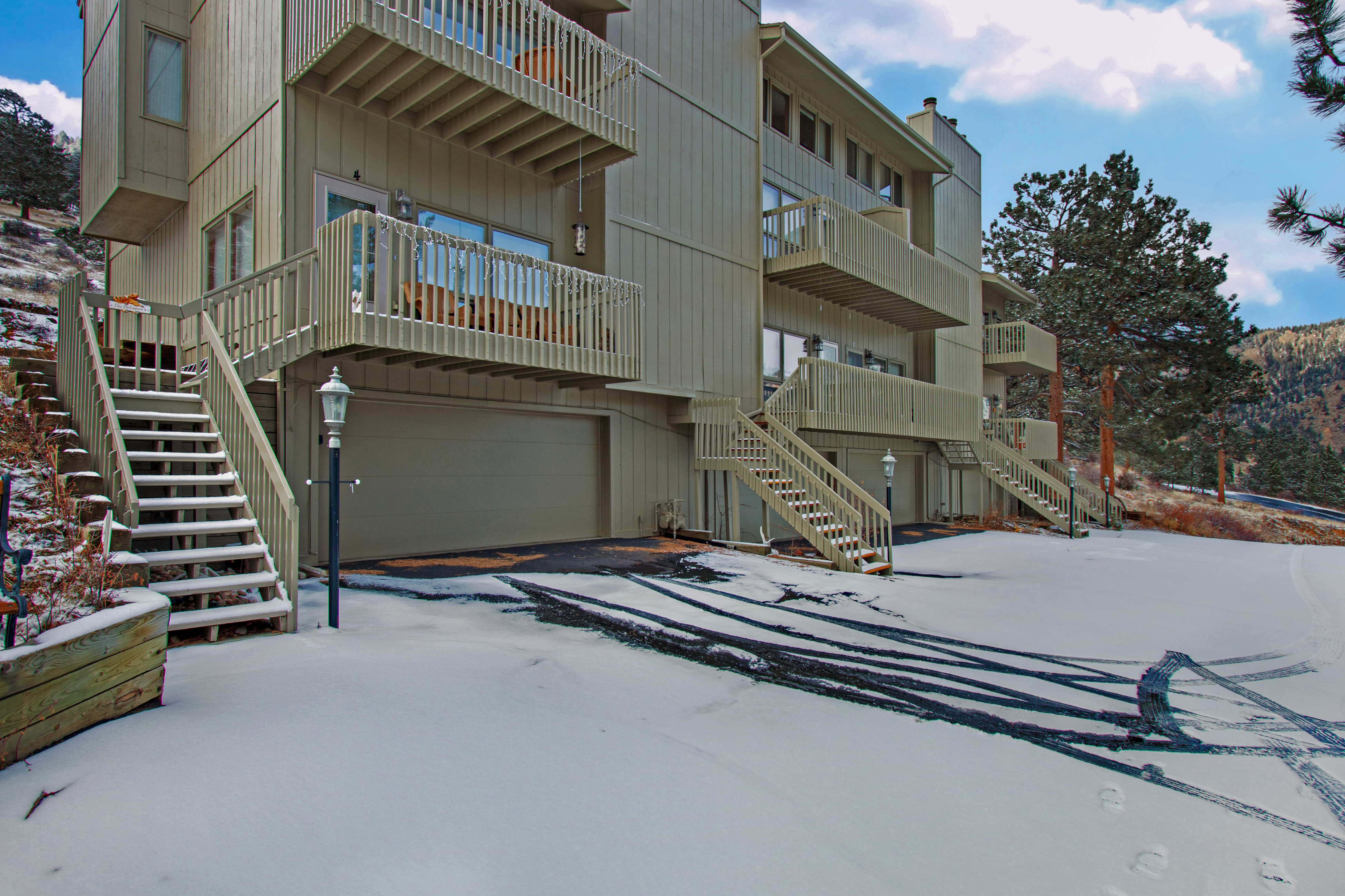 Camelot on Deer Mountain