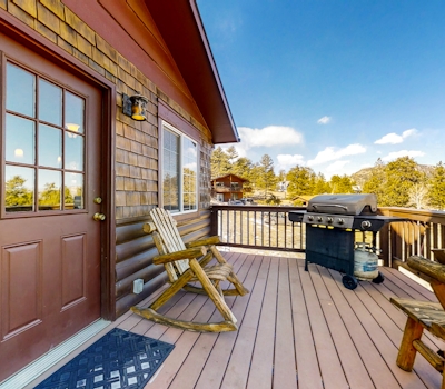 Rocky Mountain Sunshine Cabin