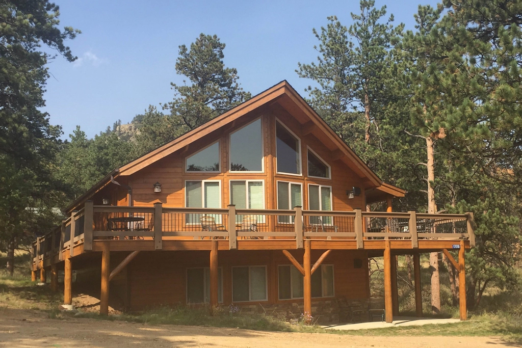 Twin Pines Cabin