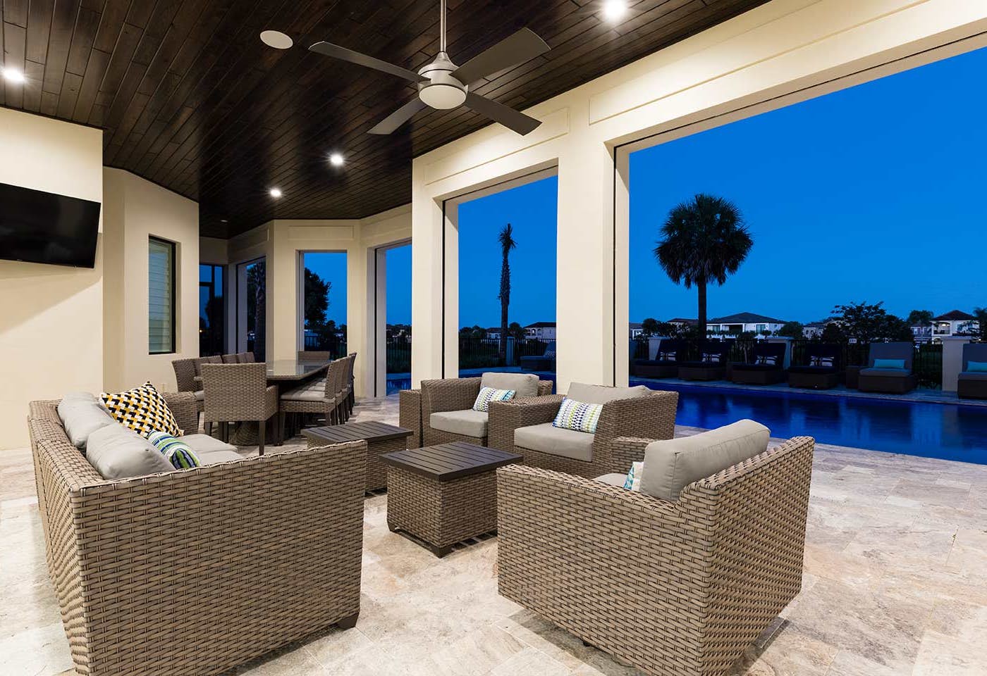 W313E - The Epic Portal Mansion