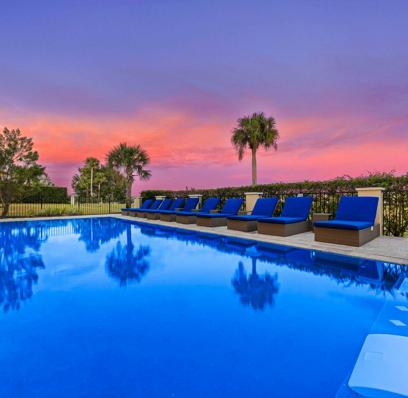 W313E - The Epic Portal Mansion