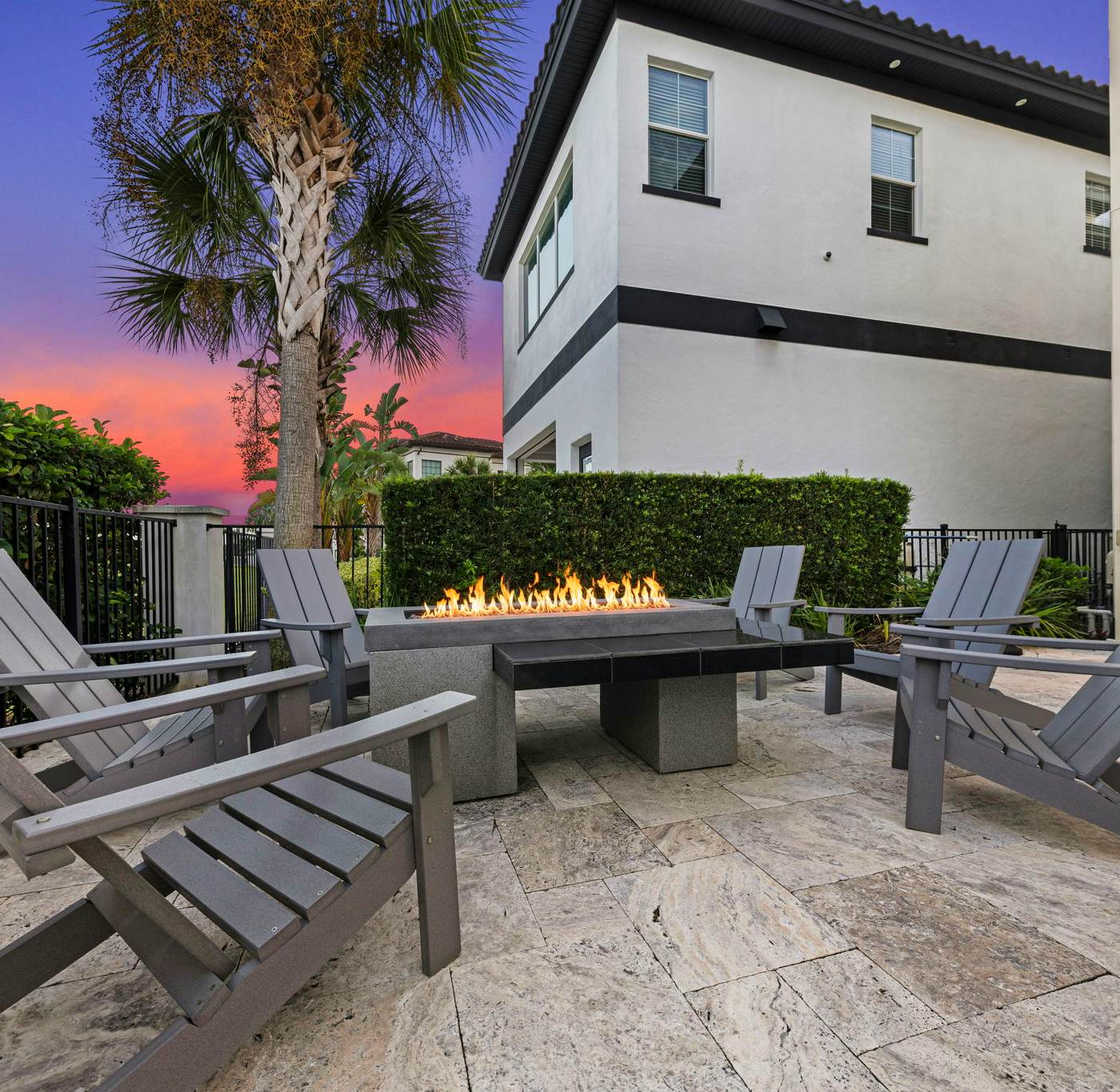 W313E - The Epic Portal Mansion