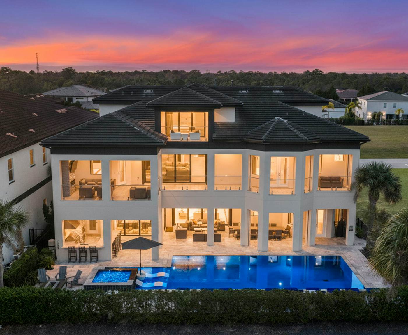 W313E - The Epic Portal Mansion