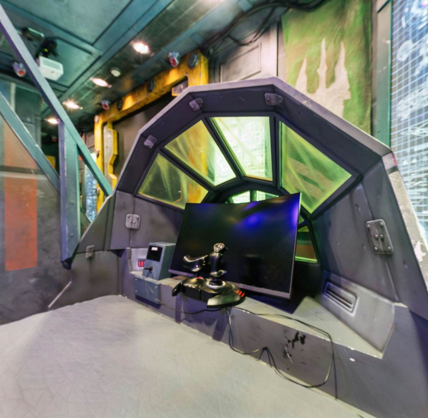 W313E - The Epic Portal Mansion