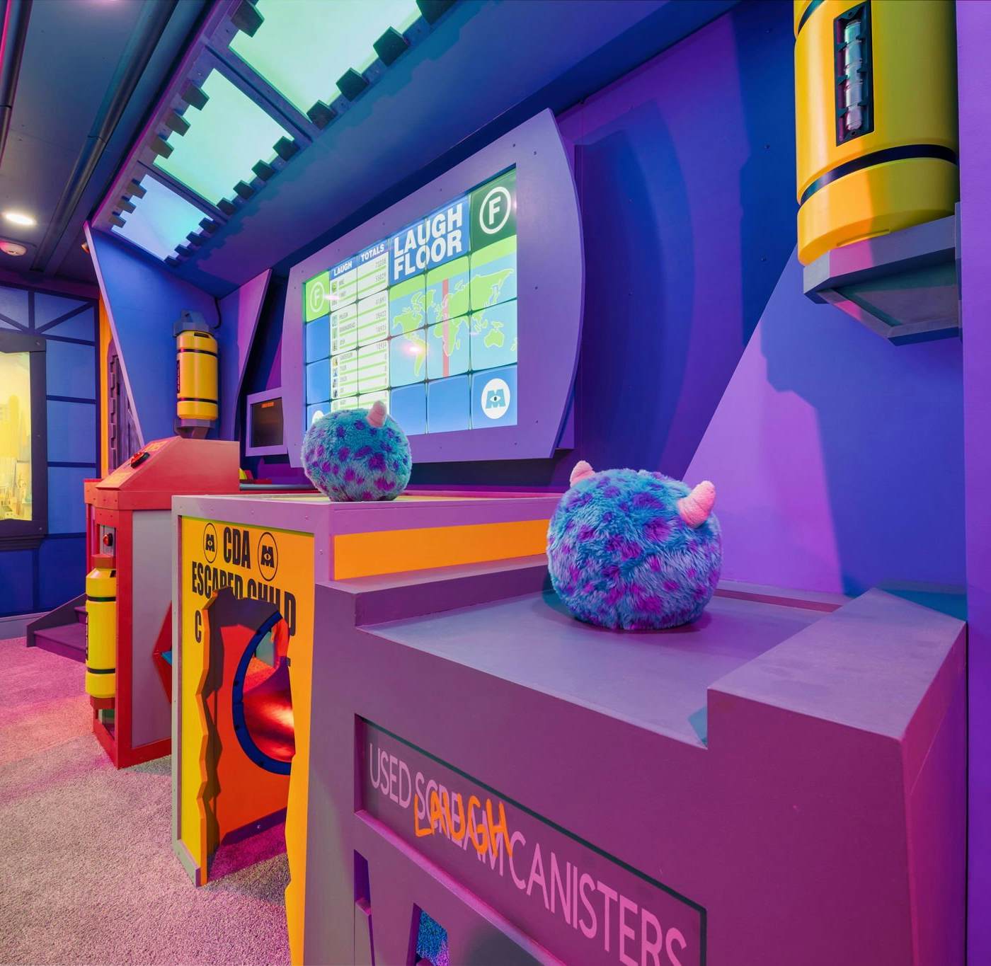 W313E - The Epic Portal Mansion