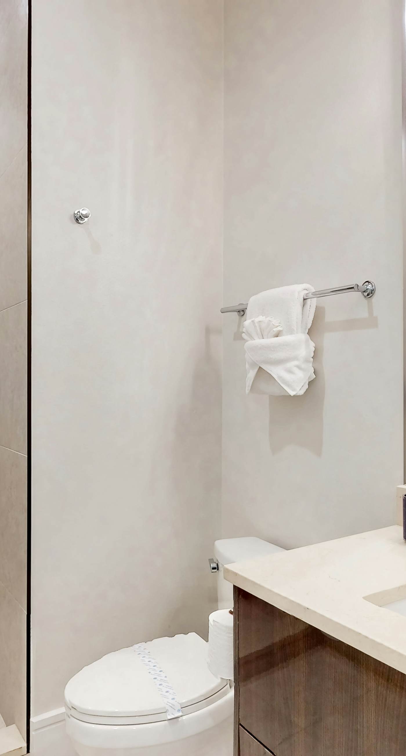 W313E - The Epic Portal Mansion