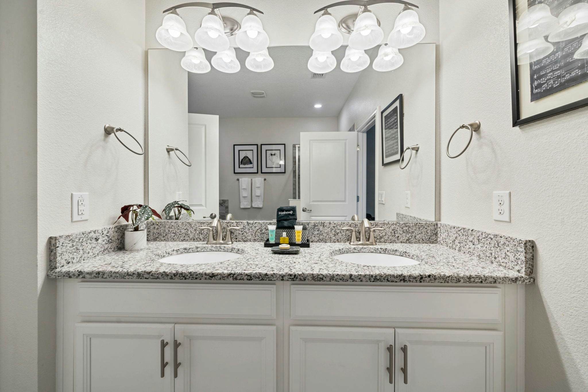 CG027  - The Brightside Haven