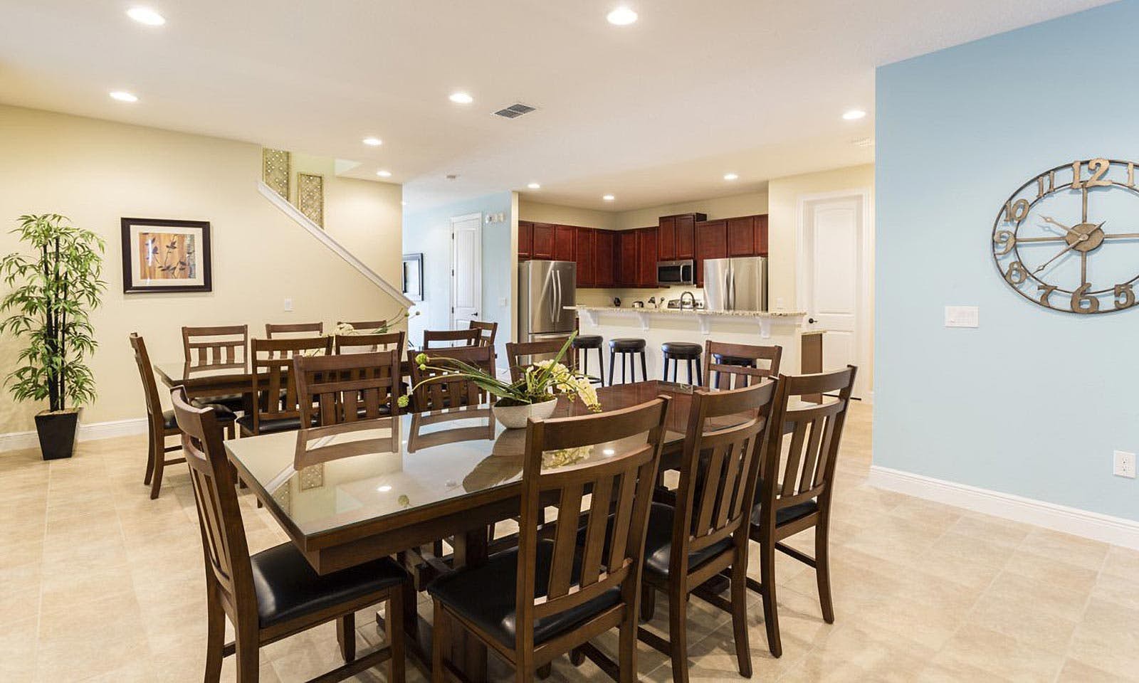 EC056 - The Uniquely Spacious Villa - FRM2