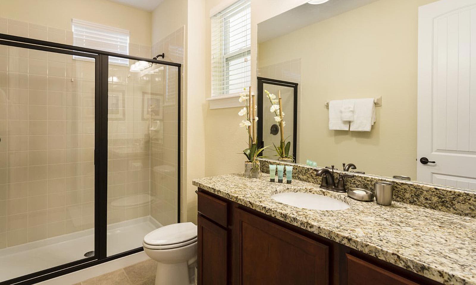 EC056 - The Uniquely Spacious Villa - FRM2