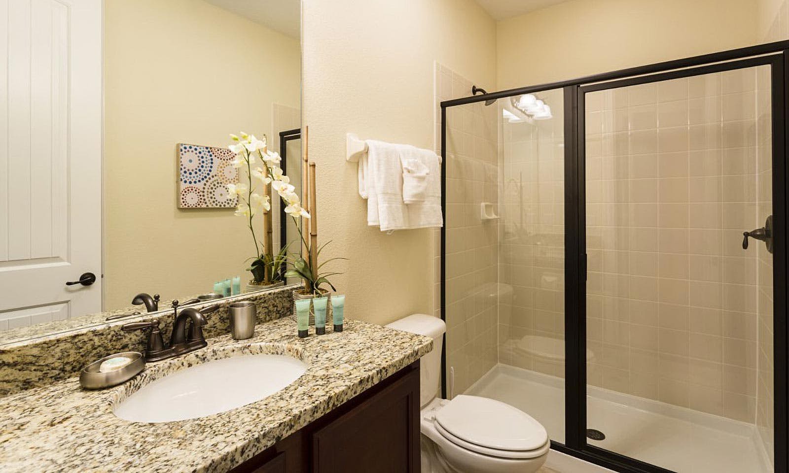 EC056 - The Uniquely Spacious Villa - FRM2