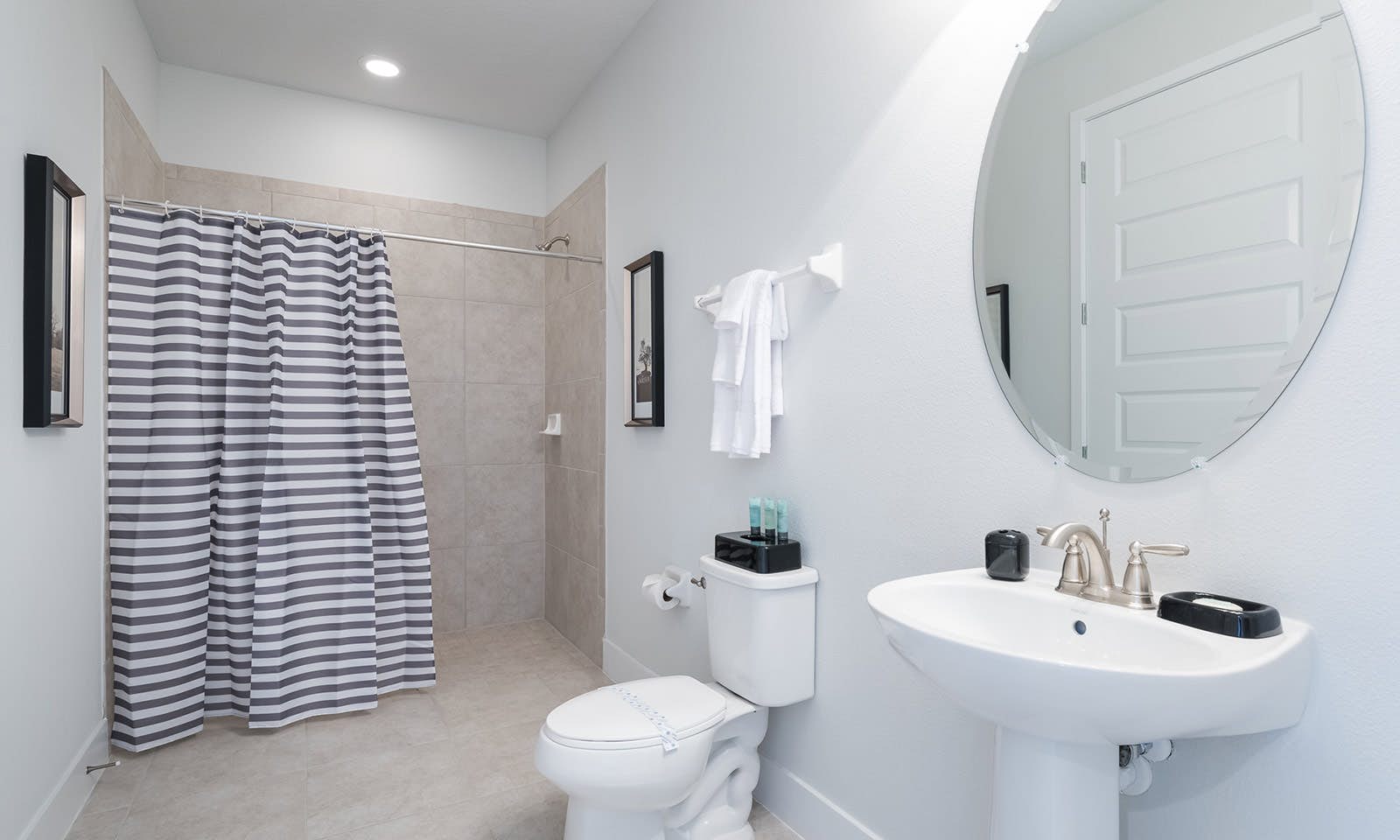 EC057 - The Custom Chateau - FRM2